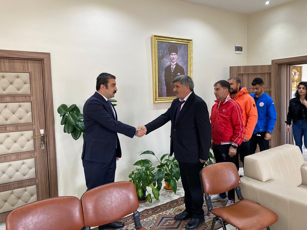 19 Mayıs Atatürk’ü Anma Gençlik ve Spor Bayramı’nın 106. Yılı’nda Makam Ziyaretleri